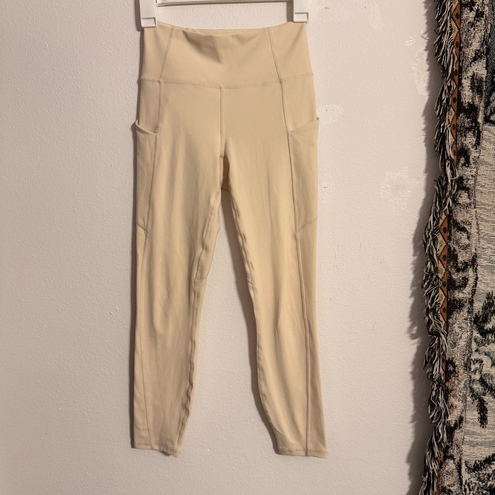 ▪️ Fabletics • PureLuxe Cream Leggings • Women’s XS - Picture 2 of 6
